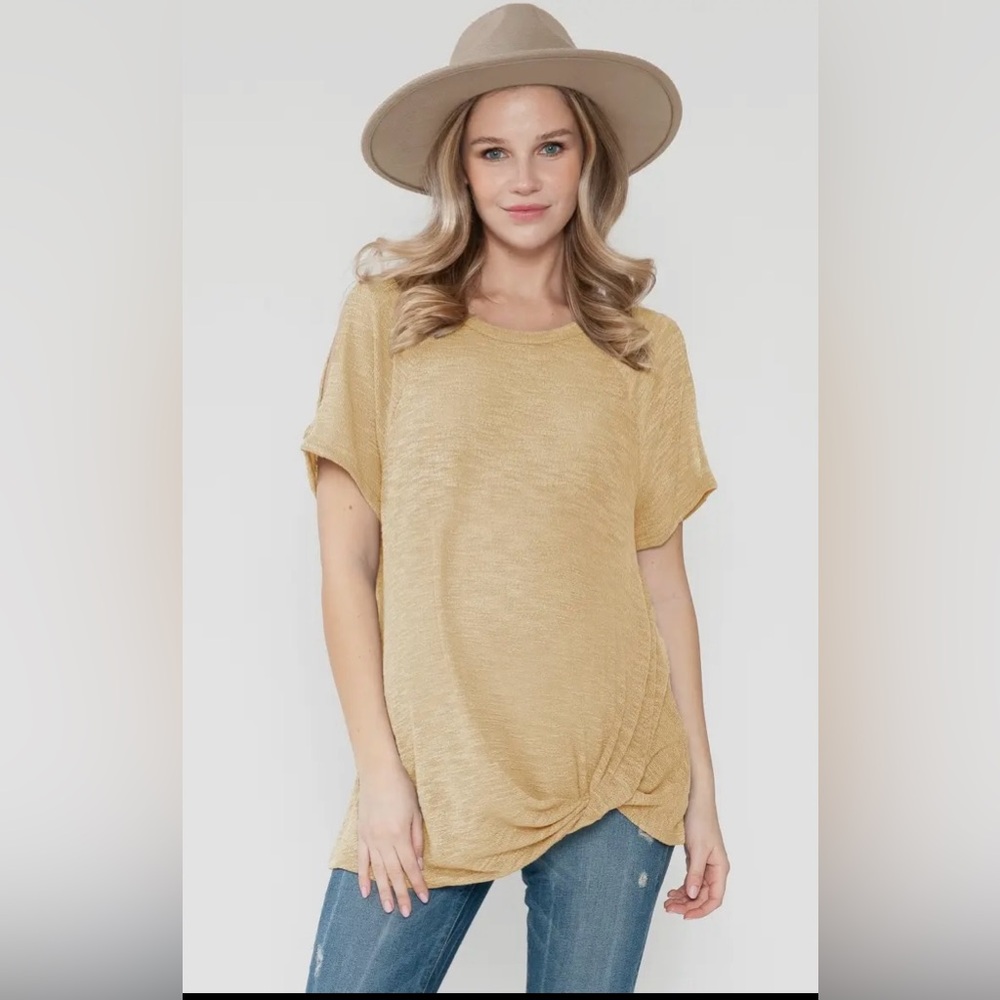 New maternity tops